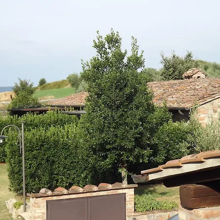 Agriturismo Il Canto Della Gallina Farm stay