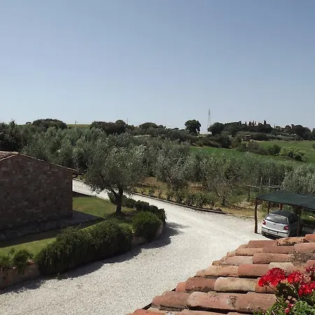 Agriturismo Il Canto Della Gallina Κατάλυμα σε φάρμα *