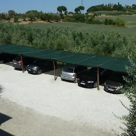 Agriturismo Il Canto Della Gallina 팜스테이